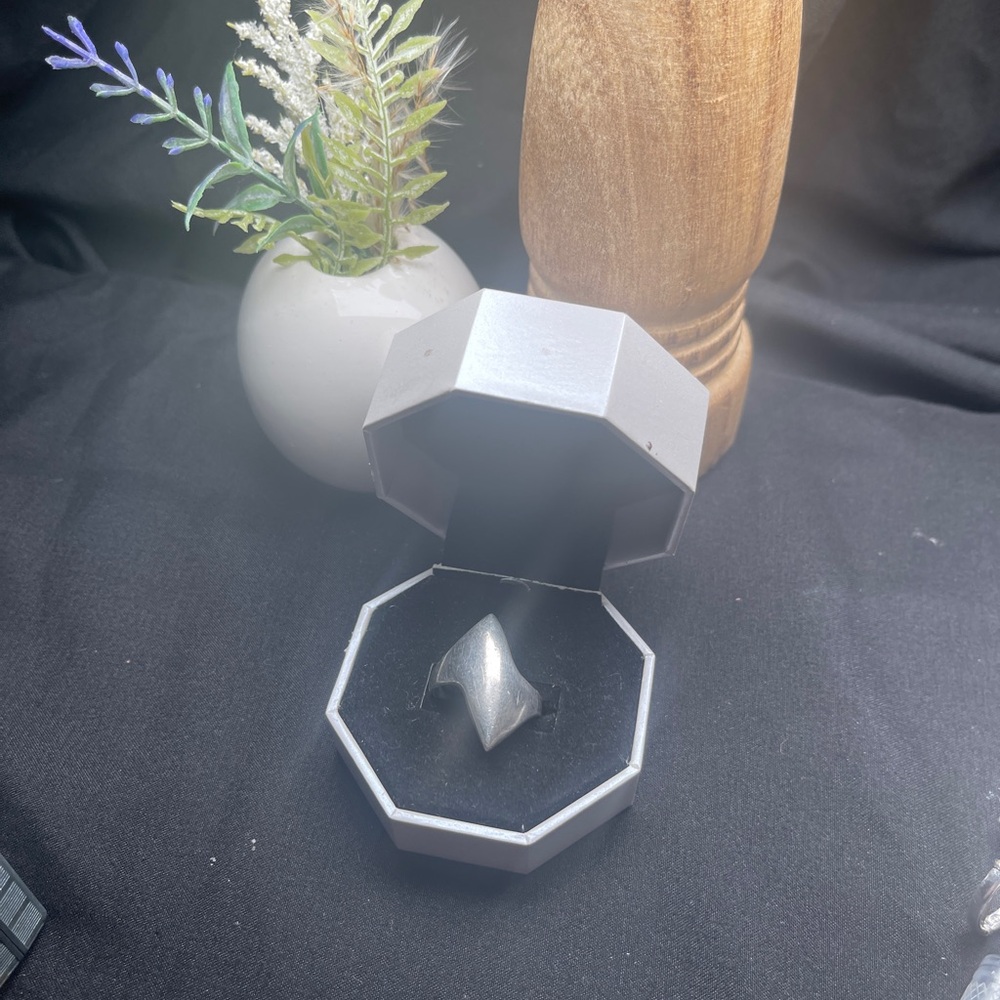 Neat Vintage Silver Ring